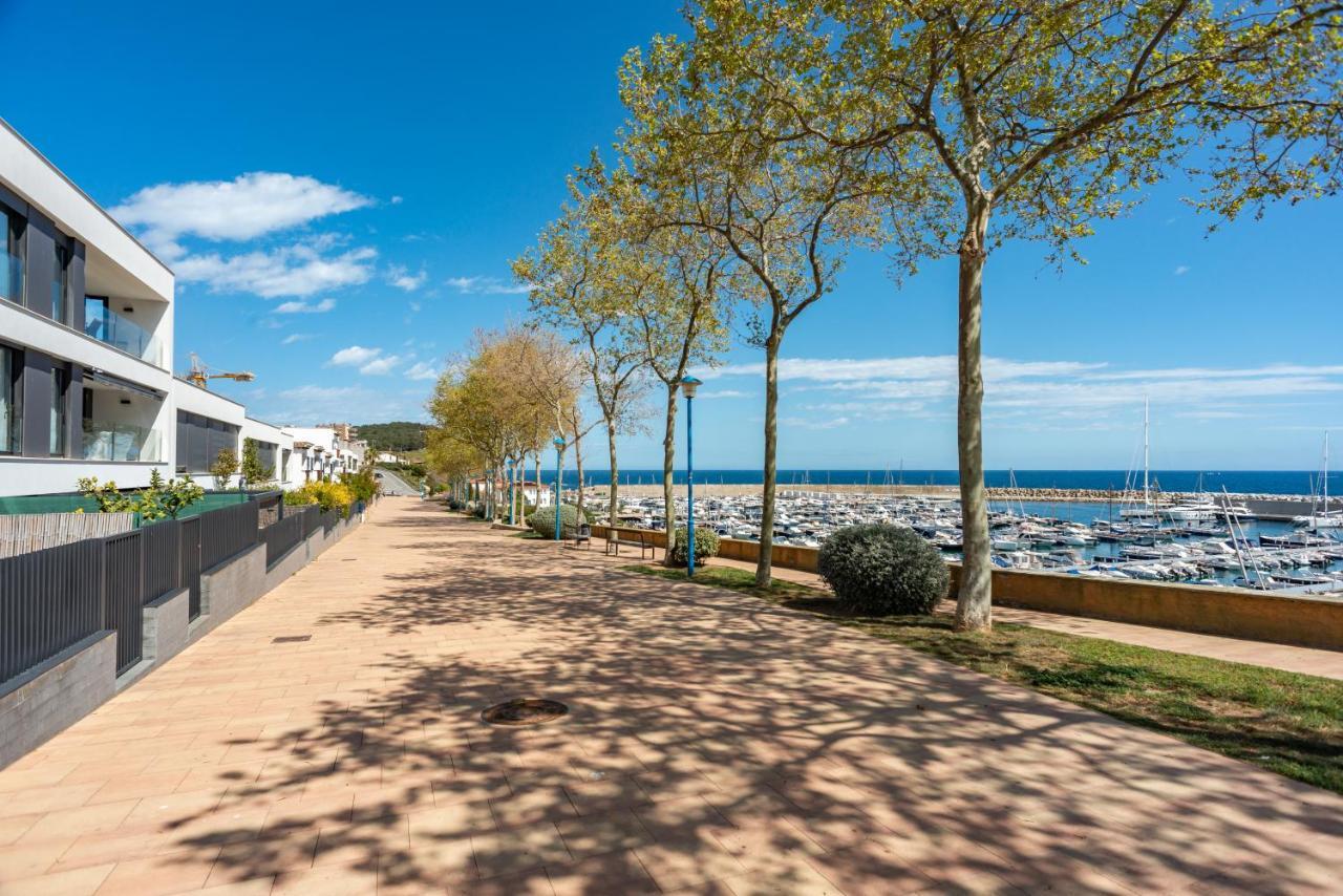 Gran Piso En Puerto Deportivo Marina Palamos Ideal Familias Exterior foto